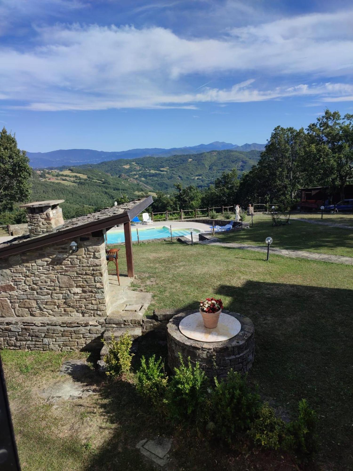 Casa Vacanze Fattoria Il Cerro Pianelleto Exterior foto