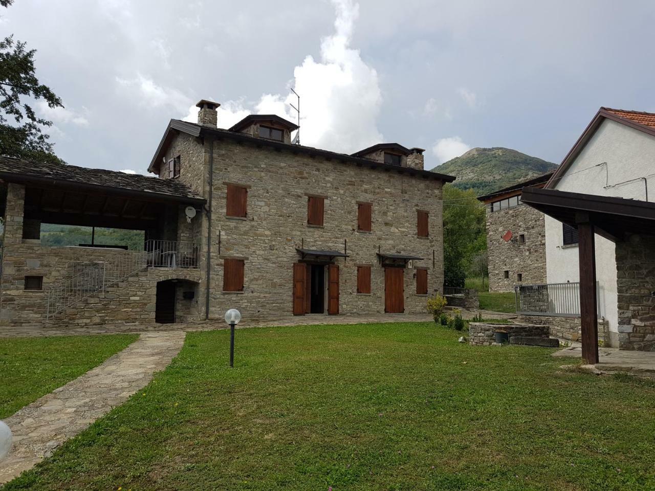 Casa Vacanze Fattoria Il Cerro Pianelleto Exterior foto